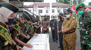 ubernur-Hadiri-Pencanangan-Zona-Integritas-Berpredikat-WBK-menuju-WBBM-di-Kejati-Lampung-800x445