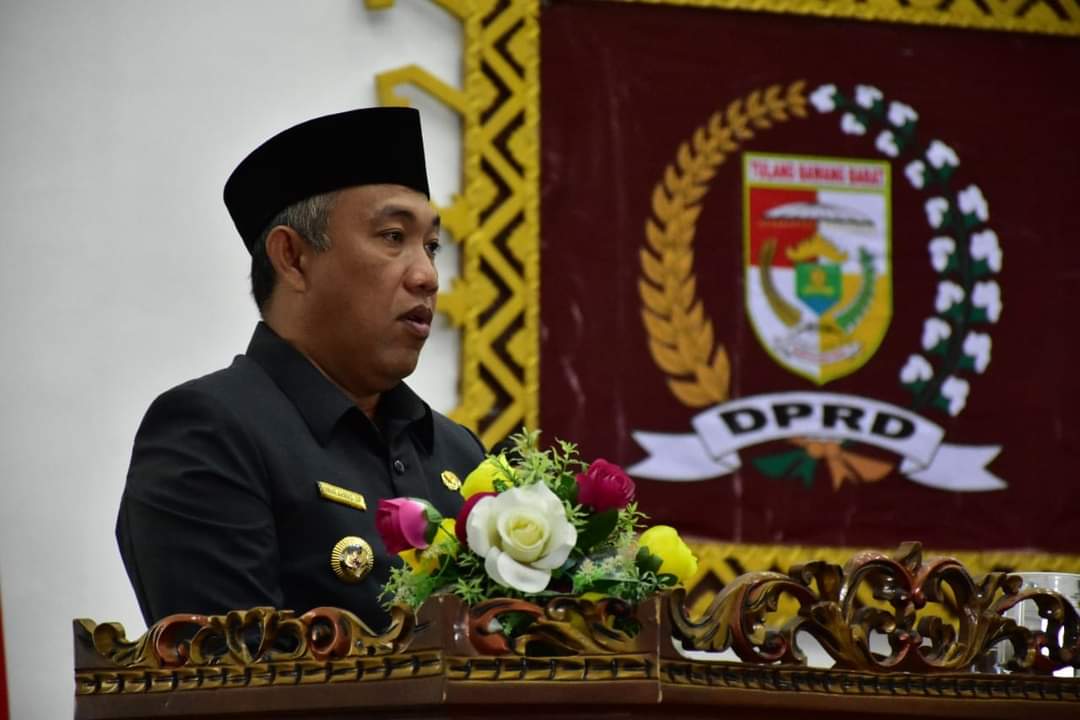 Rapat Paripurna Pengumuman Usul Pemberhentian Bupati Dan Wakil Bupati ...