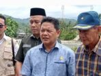 Anggota-Komisi-V-DPRD-Lampung-Datangi-Tanggul-Jebol-di-Kecamatan-Karya-Penggawa